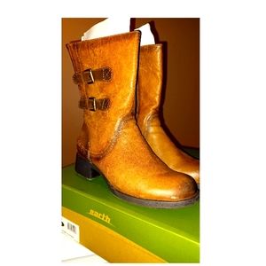 *BY EARTH* BROWN LEATHER/SUEDE BOOTS! 👢